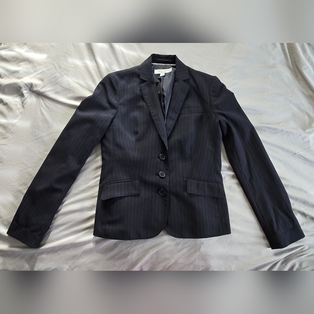 Women's Anne Klein Black Pinstripe Blazer Size 4